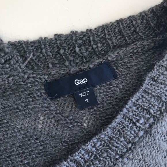 GAP Soft Grey Dolman Sleeve Sweater, Gray Sweater, V Neck, V Back sweater, S - Picture 5 of 10